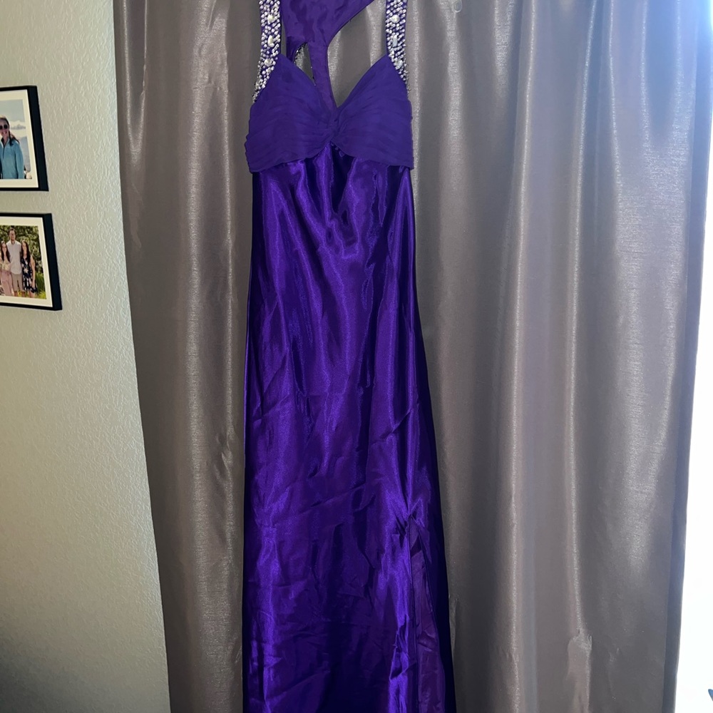 Prom Dress - Picture 2 of 4